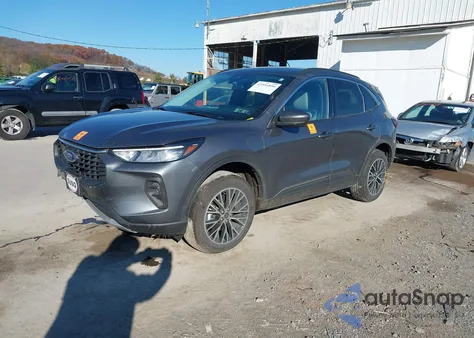 2024 Ford Escape Phev from USA, damaged, VIN 1FMCU0E10RUB14018